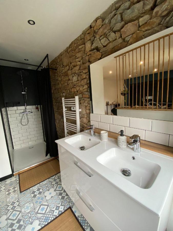 Au Gray Du Temps Suspendu Bed & Breakfast Pleslin-Trigavou Phòng bức ảnh